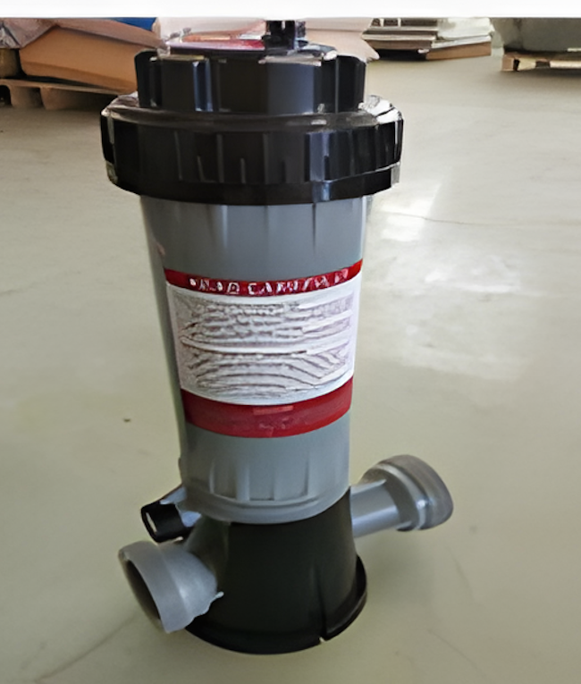 Deep Blue 1.9kg Chlorine Feeder for Swimming Pools - 1.5-Inch Internal & 2-Inch External Connection - Image 2