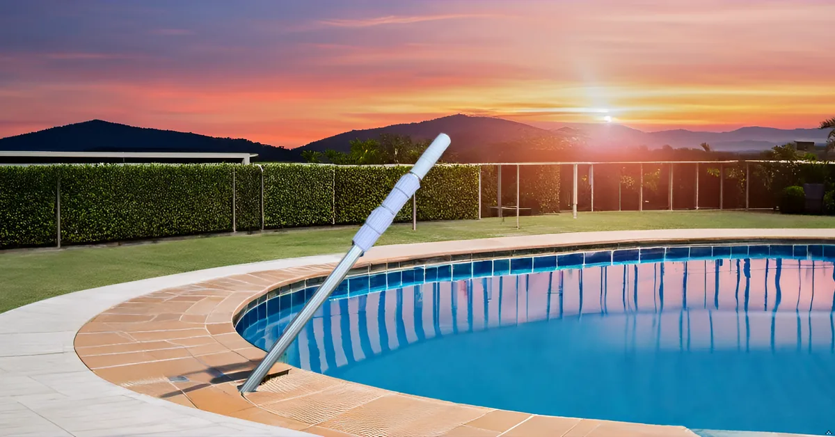 Deep Blue Reinforced Telescopic Pool Pole, 2.4m - Ribbed 2x120cm Sections - Reinforced Pole 3.6m 2x180cm - Image 2