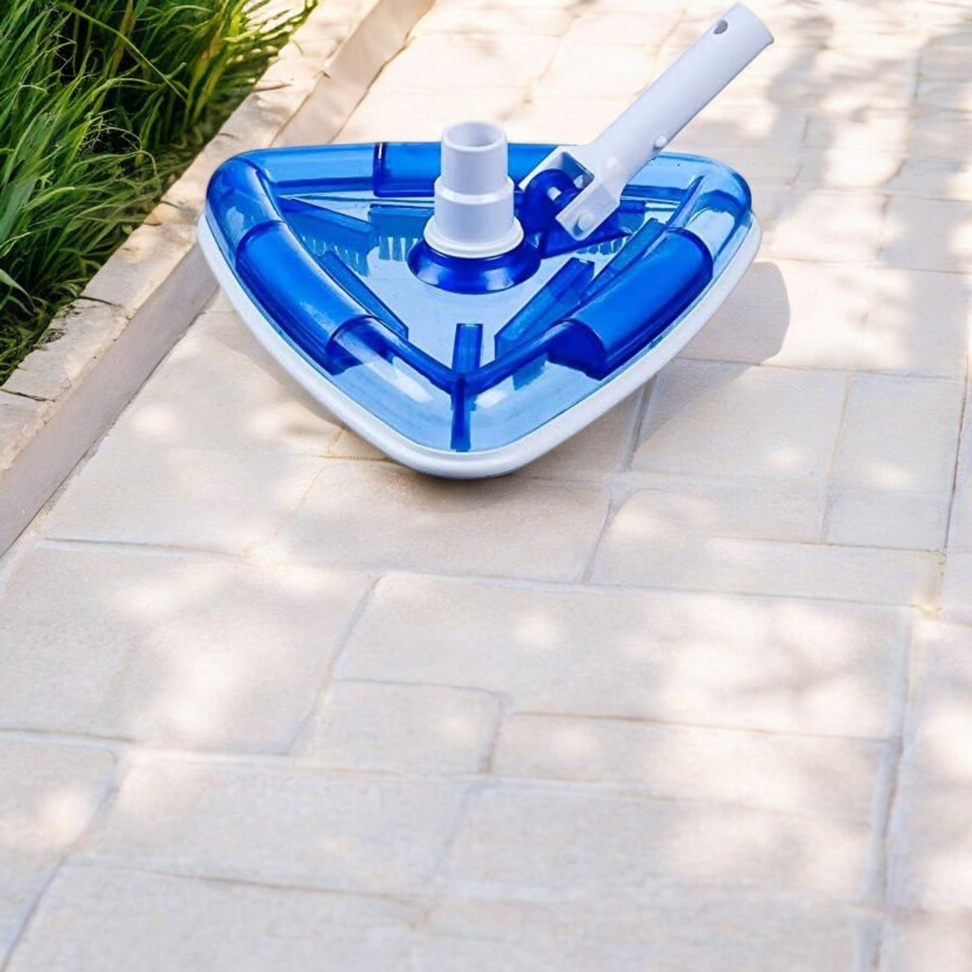 Deep Blue Pro Triangle Transparent Vacuum Cleaner Head with Stain Absorber - Image 9