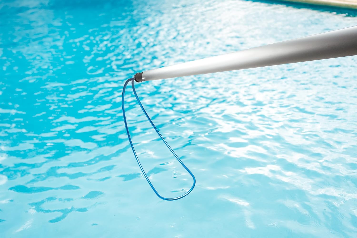 Deep Blue Life Hook Attachment for Swimming Pool and Hot Tub Safety - Image 2